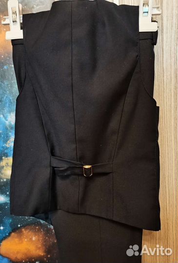 Жилетка и брюки школьные для мальчика 122-128