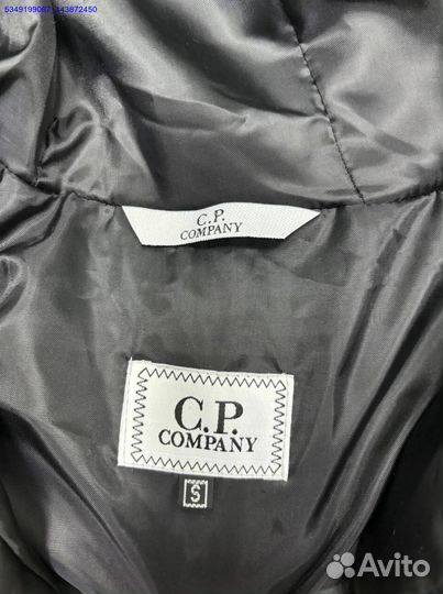 Cp Company: мужской пуховик для холодной погоды