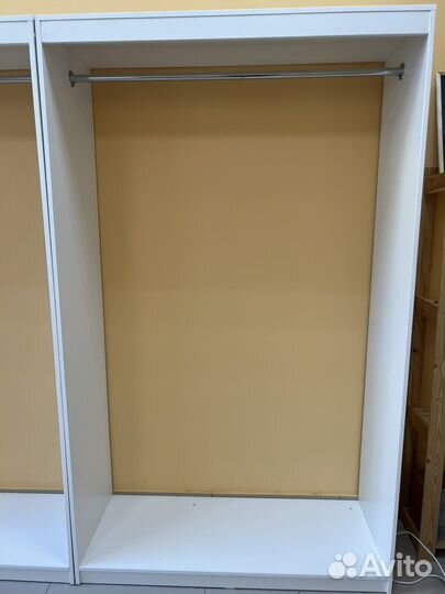 Вешала, стойки, рейлы