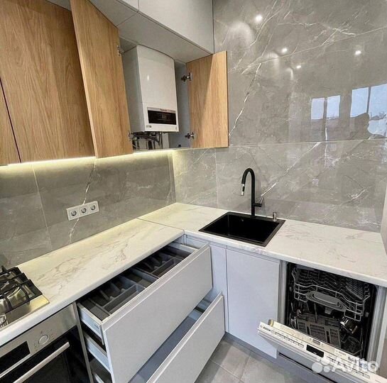 Кухонный гарнитур на заказ. Под ключ