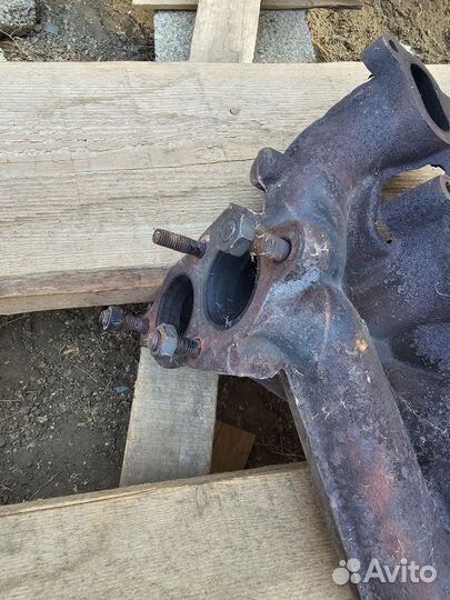 Колектор выпускной змз 409