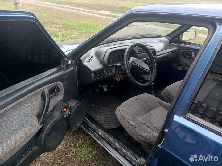 ВАЗ 2114 Samara 1.5 МТ, 2004, 290 000 км