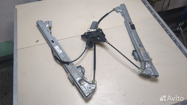 Стеклоподъемник электрический Mercedes Vito W639