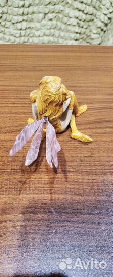 Пластиковая фигурка