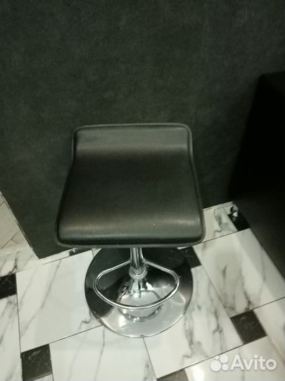 Стул барный