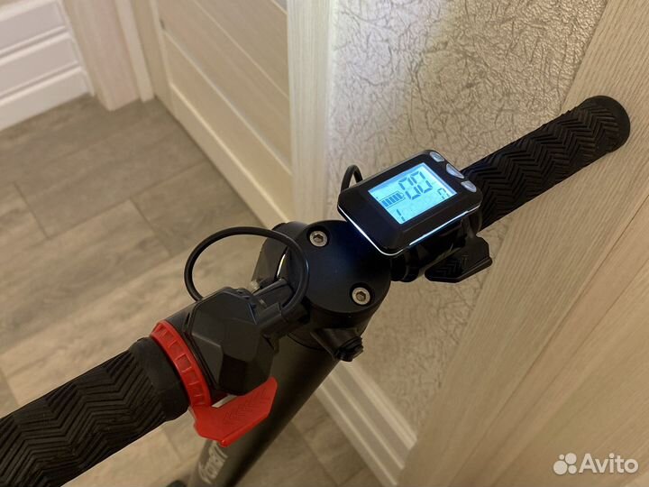 Электросамокат iconbit