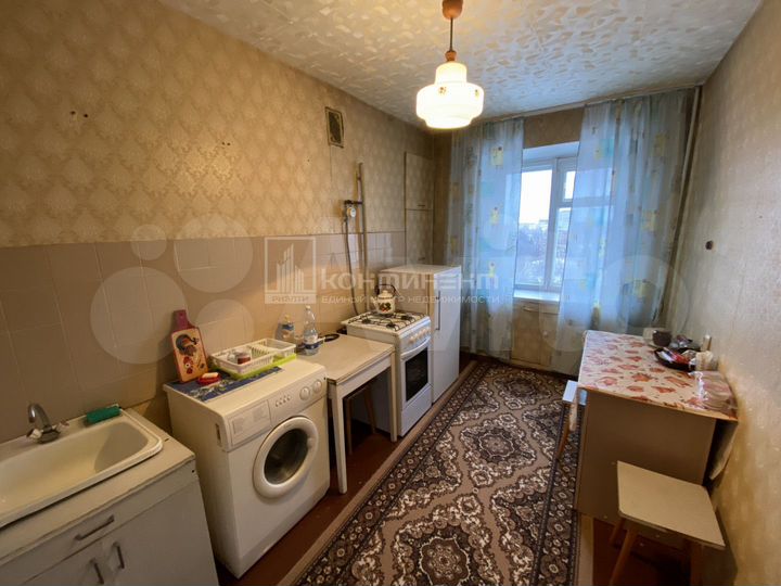 2-к. квартира, 45 м², 9/10 эт.