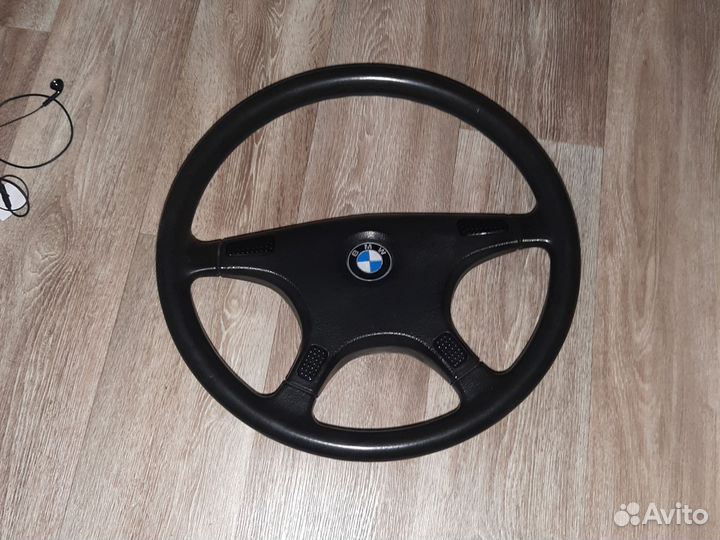 Руль BMW 5 E34