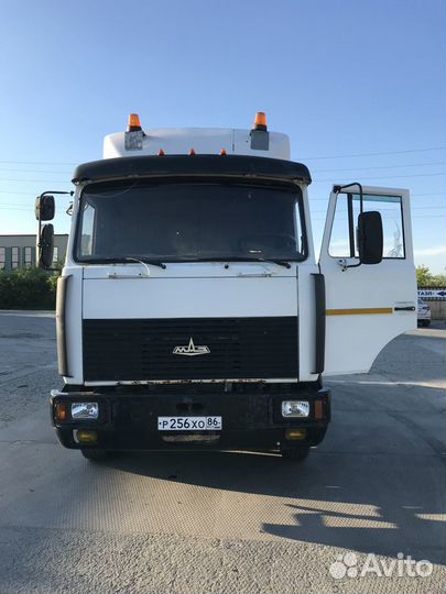 МАЗ 6422А8-330, 2009