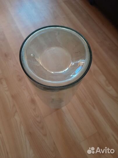 Бутыль четверть