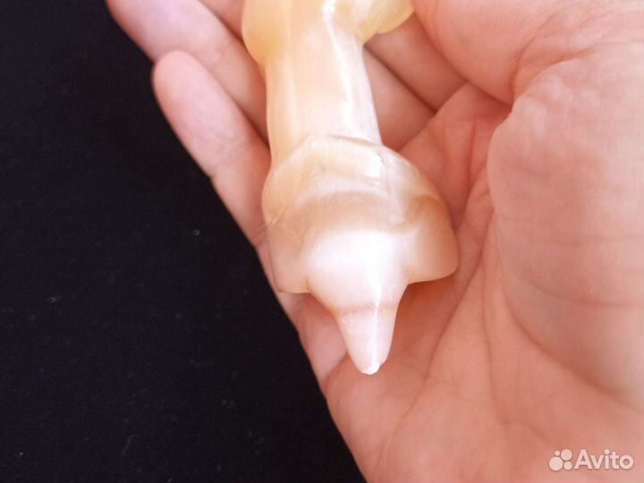 Фигурка собаки таксы статуэтка из селенита