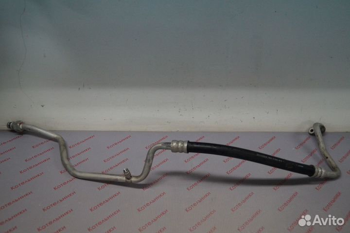 Nissan 92480-1M216 Шланг кондиционера