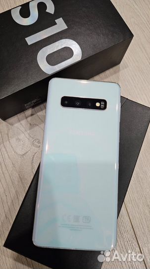 Samsung Galaxy S10, 8/128 ГБ