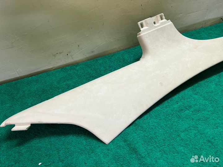 Обшивка стойки задняя левая Audi A8 4H D4 6.3