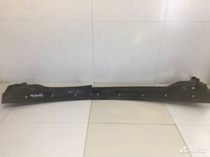 Решетка стеклооч. планка под лобовое стекло, жабо