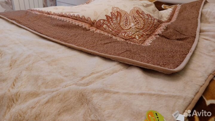 Одеяло из овечьей шерсти Holty 