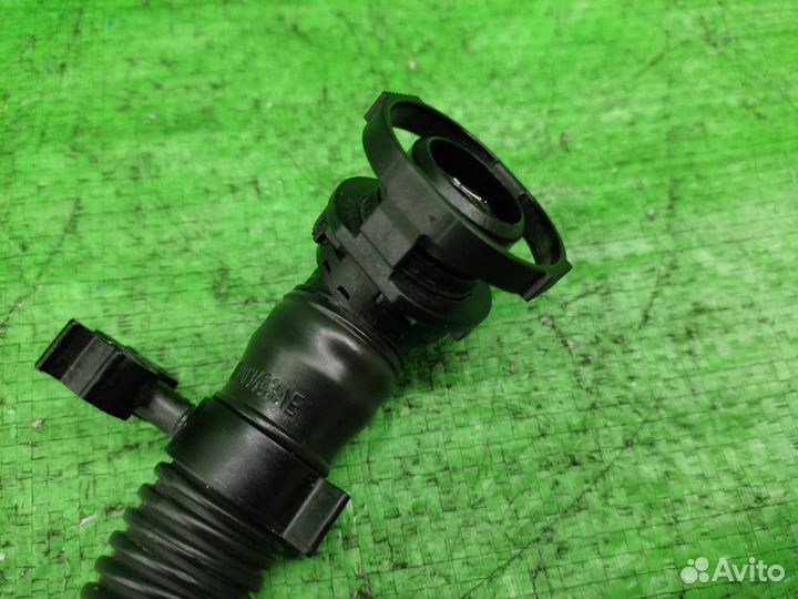 Трубка вентиляционная VW Tiguan / Audi Q3