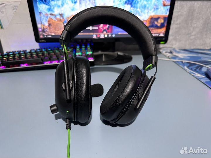 Игровые наушники razer blackshark V2