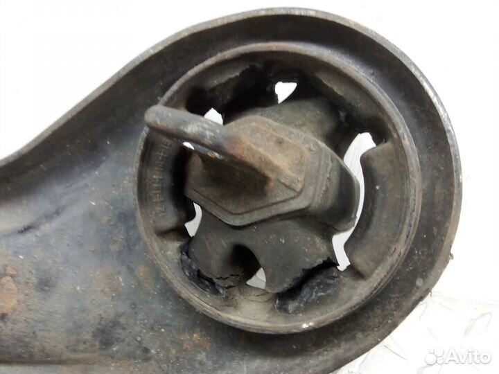 Рычаг задний правый Kia Sorento 2 XM