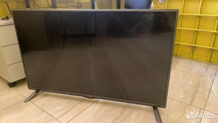Телевизор LG 42LB620V