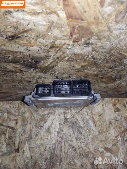 Блок управления двигателем Peugeot 9664738680
