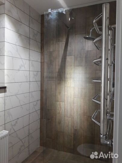 Душевое ограждение, стеклянные душевые перегородки