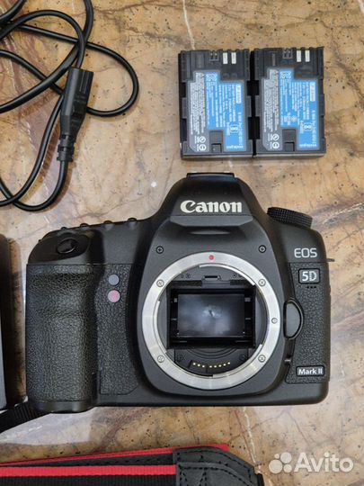 Canon 5D mark ii body