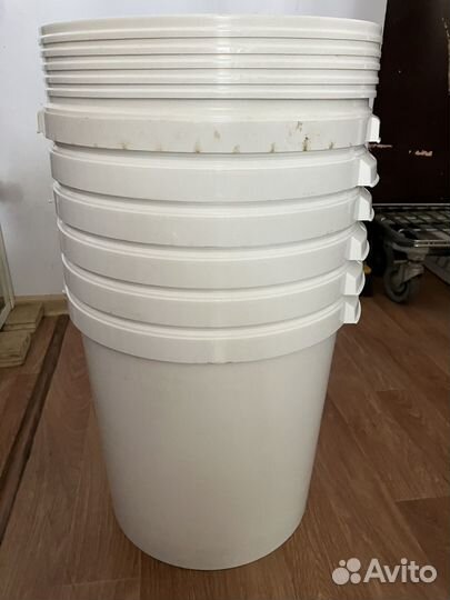 Ведро с крышкой 32 литра