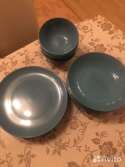 Набор посуды тарелки