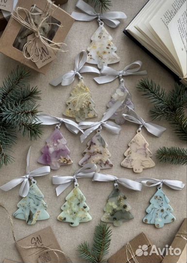 Елочные игрушки из эпоксидной смолы