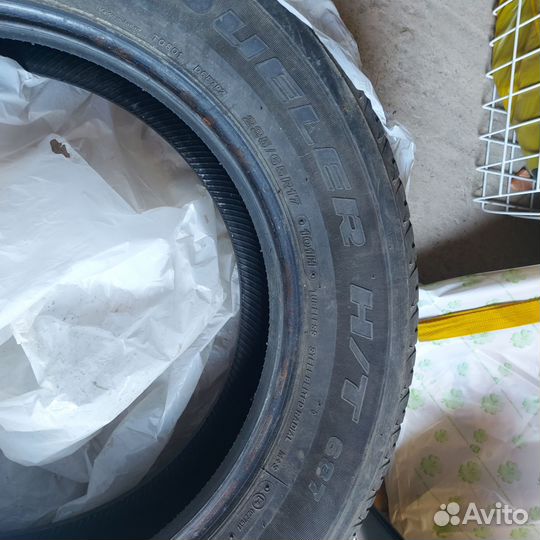 Bridgestone Dueler H/T 687 225/65 R17 101H