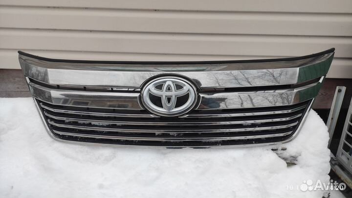 Решетка радиатора toyota vellfire 20 /25 кузов
