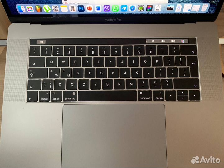 Apple MacBook Pro 15 i7 16gb 512gb +зарядка, мышка