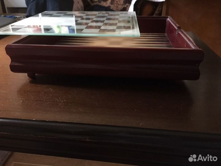 Доска для игры в шахматы, нарды, шашки