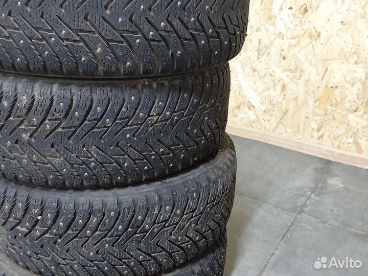 Nokian Tyres Hakkapeliitta 8 205/55 R16 94T