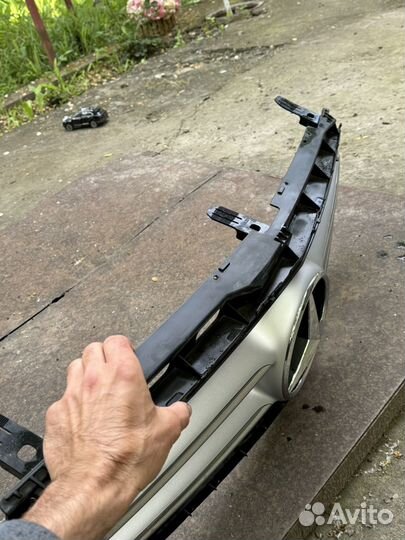 Решетка радиатора AMG Mercedes W212 рест