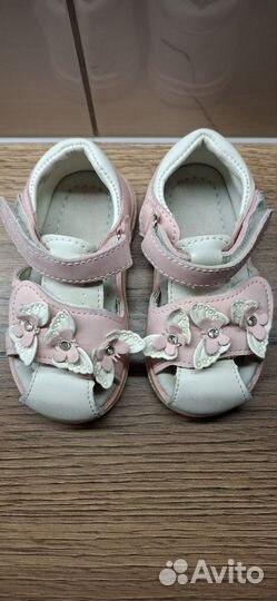 Сандалии для девочки 22 размер
