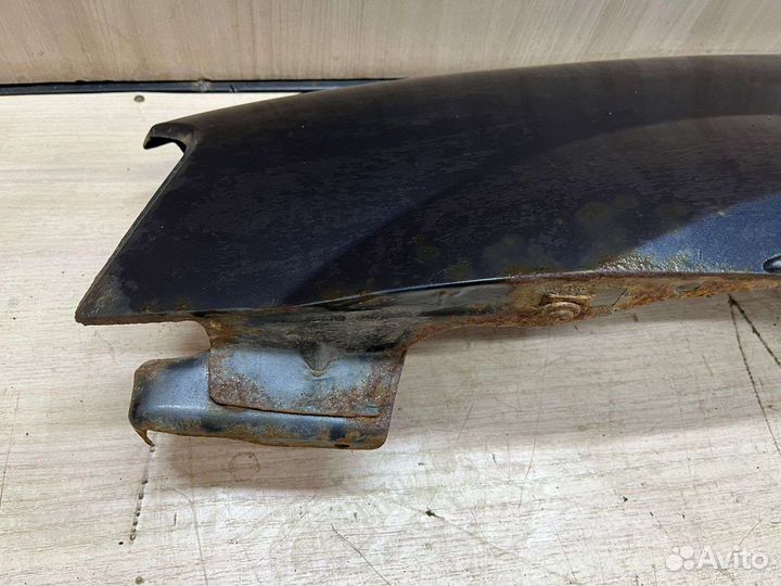 Крыло renault logan 1