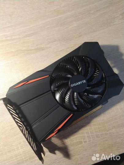 Видеокарта rx550 2gb Gigabyte