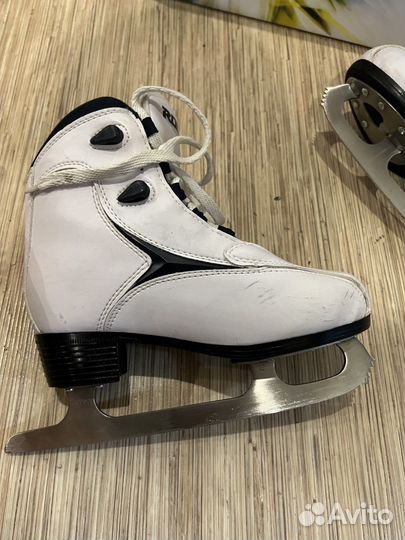 Коньки женские