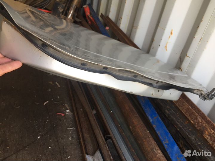 Задняя правая дверь Рено Дастер