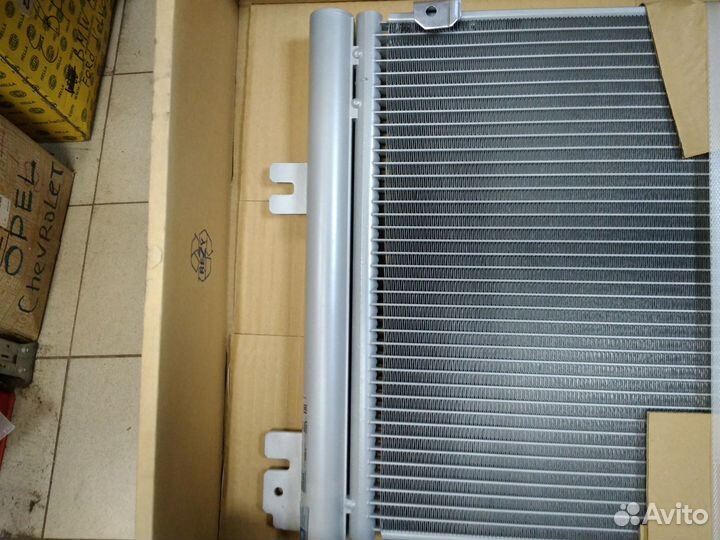 Радиатор конд opel astra H GAS 04