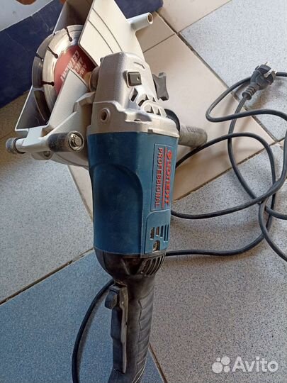 Штроборез в аренду