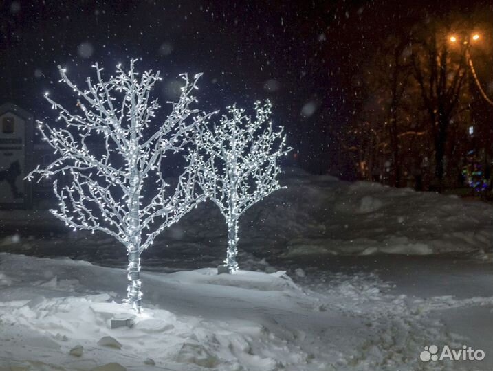 Новогоднее оформление LED деревьямих