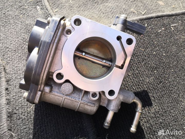 Дроссельная заслонка Subaru Impreza G11 EJ154