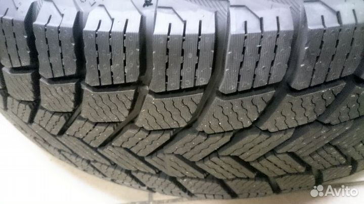 Michelin X-Ice Snow 285/45 R20 112H