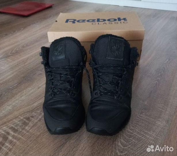 Зимние кроссовки Reebok