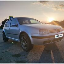 Volkswagen Golf 1.4 MT, 2001, 268 000 км, с пробегом, цена 260 500 руб.