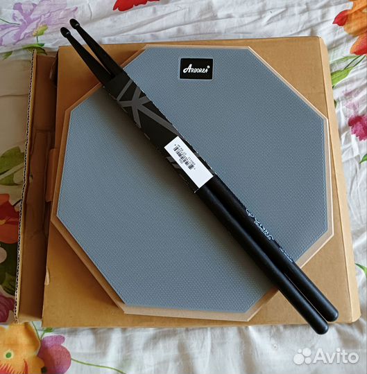 Тренировочный пэд + Барабанные палочки