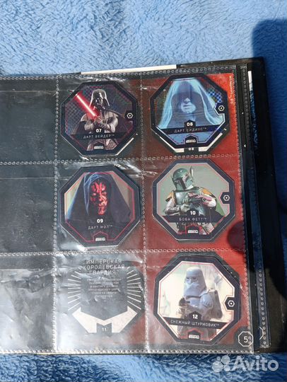 Альбом по звёздным войнам со значками